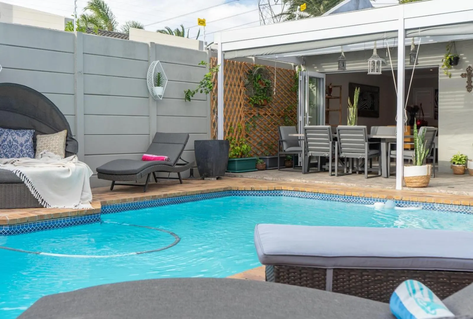 Guest house Vida Tranquilo Hotel Edgemead South Africa