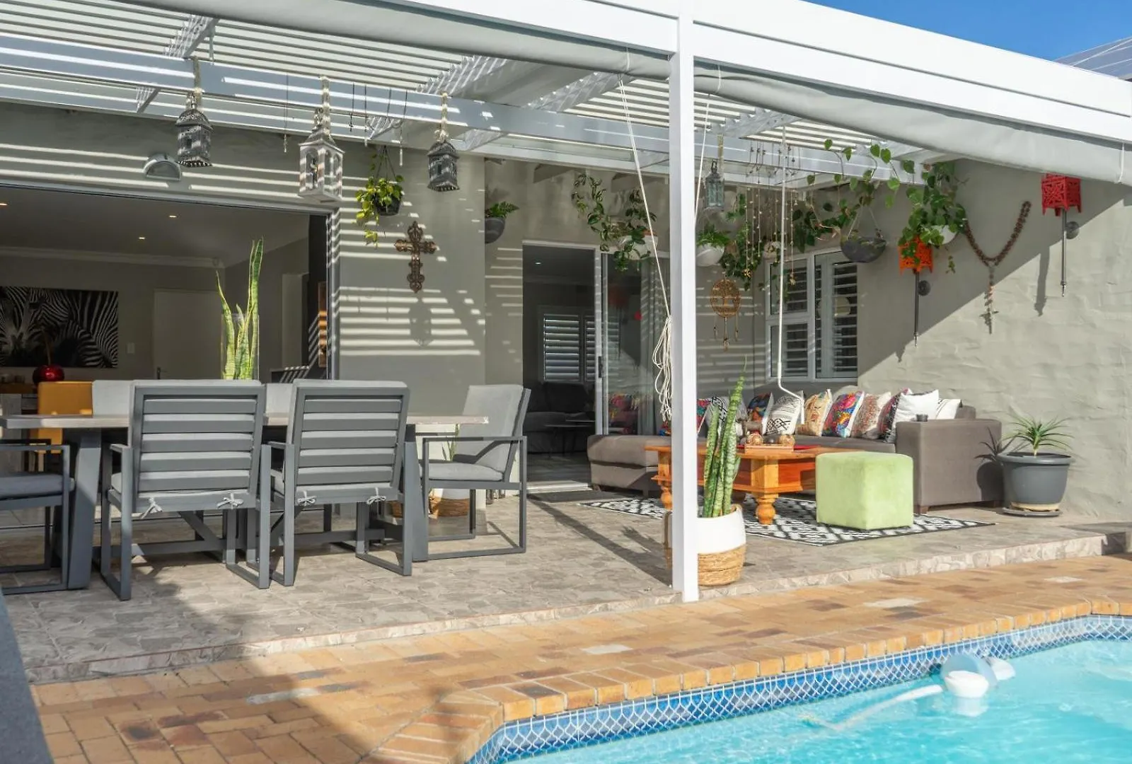 Vida Tranquilo Hotel Edgemead Guest house